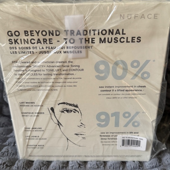 NuFACE Trinity Plus + Smart Advanced Microcurrent Facial Toning Starter Kit BNIB - Picture 9 of 16